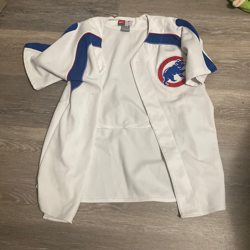 Cubs Jersey woman large